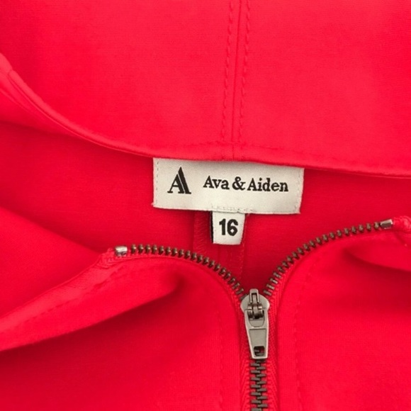 Reposh! Ava & Aiden zip front dress - Picture 5 of 5